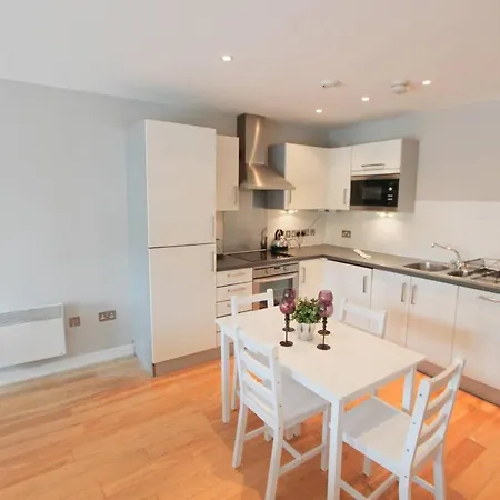 City Centre One Bedroom Apartment- Hopewell Bristol