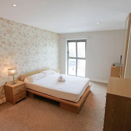 City Centre One Bedroom Apartment- Hopewell Apartment Bristol